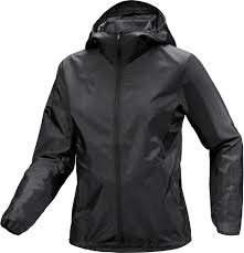 Veste Arcteryx Windshell Capuche : Protection et Confort en Montagne