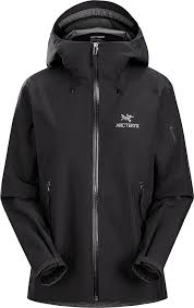 Veste Gore Tex Légère Arcteryx : L'Allié Idéal pour Vos Aventures