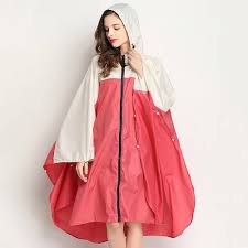 Cape de pluie femme imperméable et réutilisable pour la randonnée