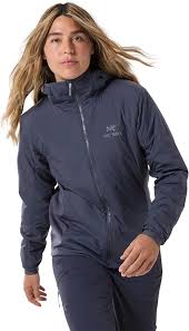 Veste Arcteryx Femme Atom Hoodie : Élégance et Performance