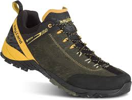 Chaussures de randonnée confortables et durables